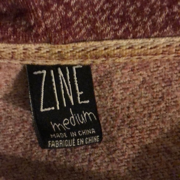 Sweatshirt - Picture 2 of 5